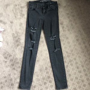 American Eagle Distressed Jegging